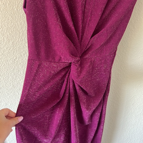 Sparkly shoulder pad maxi dress - Picture 7 of 8